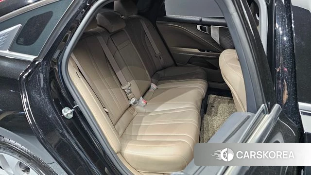 Kia K8 2021 Черный из Кореи, фото 2
