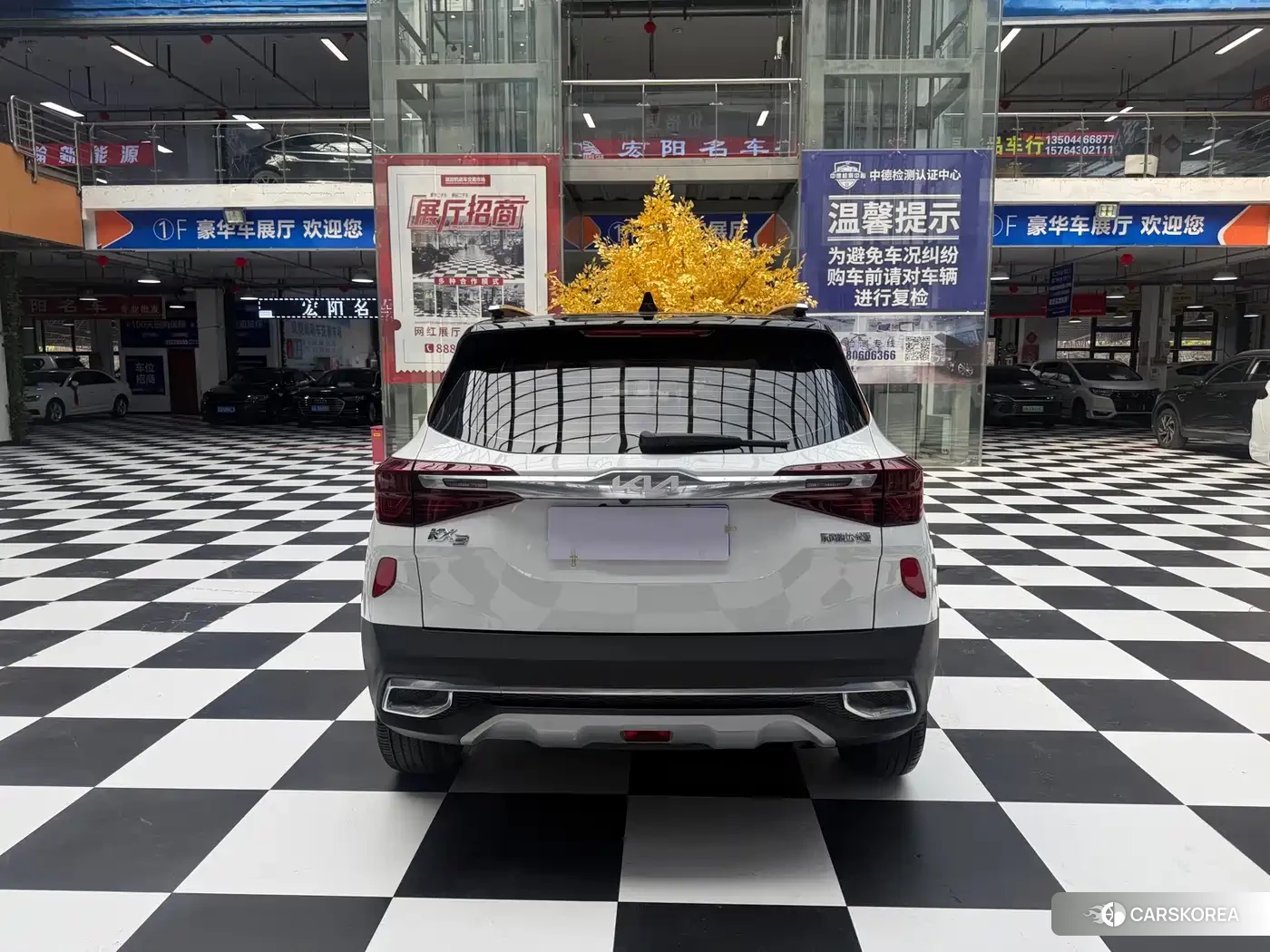 Kia KX3 2021 Белый из Китая, фото 2