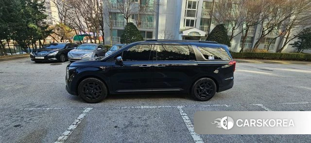 Kia The New Carnival 4th Generation 2024 Черный из Кореи, фото 2