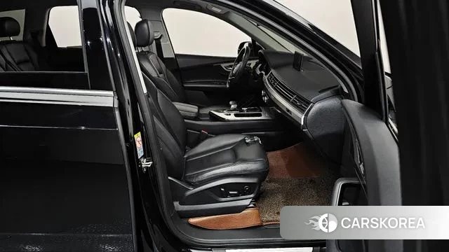 Audi Q7 (4M) 2019 Черный из Кореи, фото 2