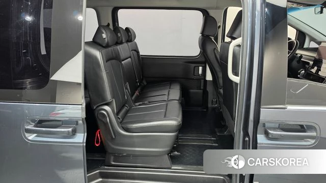 Hyundai Staria 2022 Серый из Кореи, фото 2