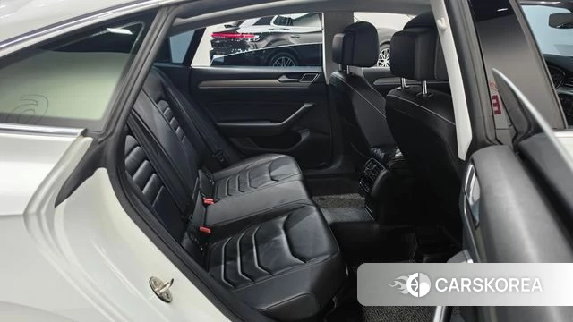 Volkswagen Arteon 2019 Белый из Кореи, фото 2