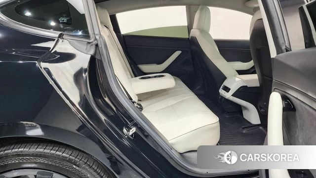 Tesla Model 3 2019 Черный из Кореи, фото 2