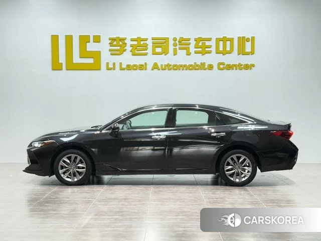 Toyota Avalon 2021 Черный из Китая, фото 2