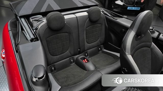 Mini Cooper S Convertible 2024 Красный из Кореи, фото 2