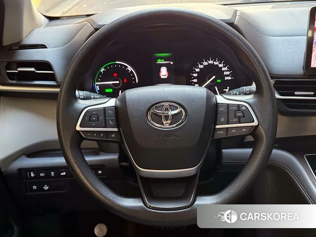 Toyota Granvia 2025 Белый из Китая, фото 2