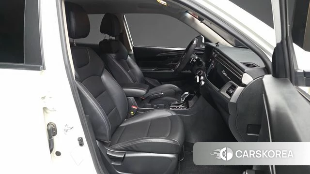 Ssangyong Beautiful Korando 2022 Белый из Кореи, фото 2