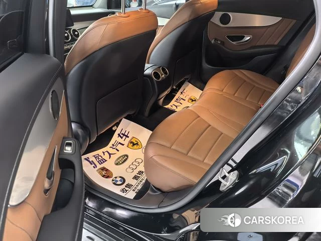 Mercedes-Benz GLC 2021 Черный из Китая, фото 2