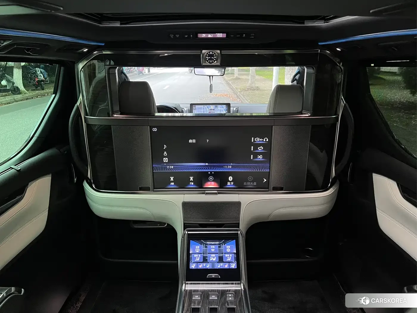 Lexus LM 2022 Черный из Китая, фото 3