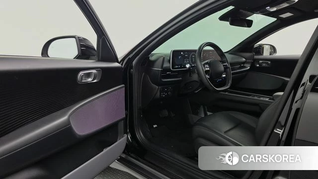 Hyundai Ionic 6 2024 Черный из Кореи, фото 2