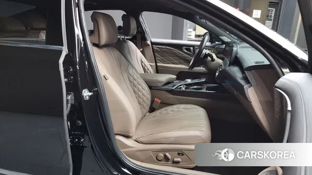 Kia K8 2023 Черный из Кореи, фото 2