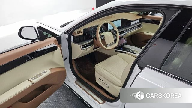 Hyundai Grandeur Hybrid (GN7) 2024 Белый из Кореи, фото 2