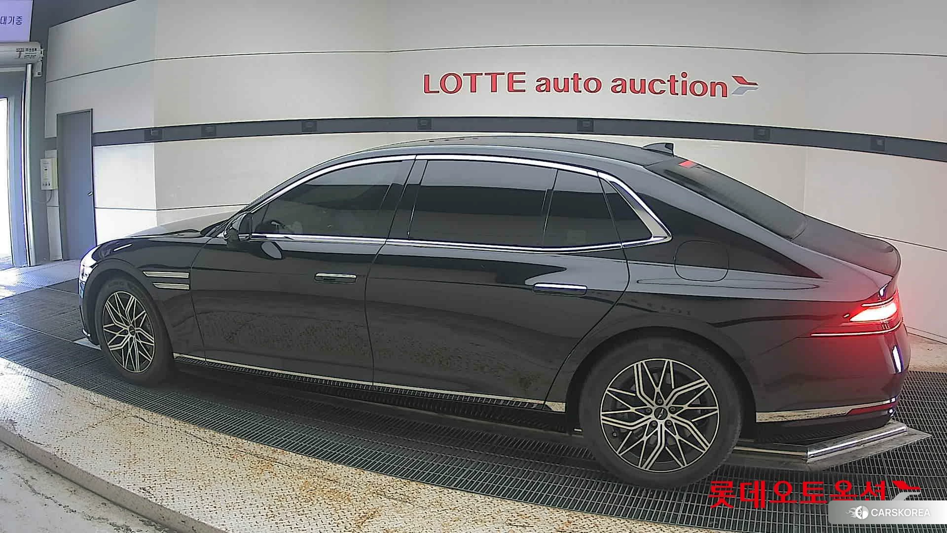 Hyundai G90 2023 Beak Black из Кореи, фото 2
