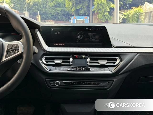 BMW 2 series 2023 Белый из Китая, фото 2
