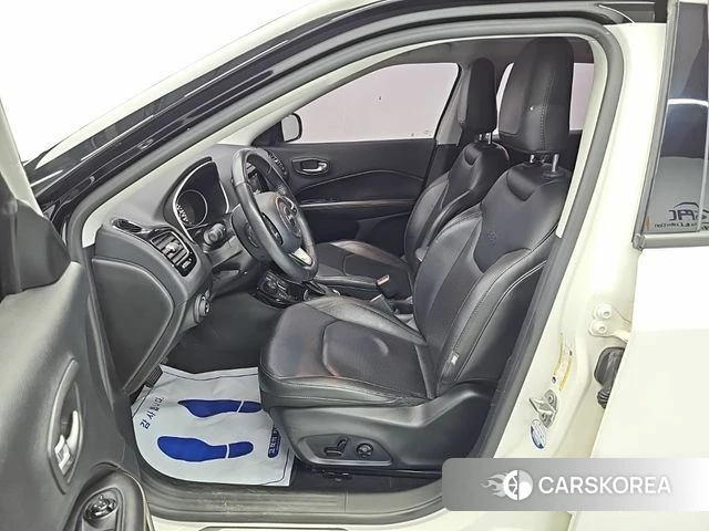 Jeep Compass 2nd Generation 2019 Белый из Кореи, фото 2