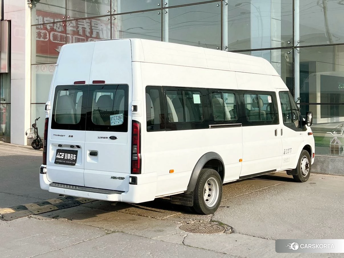 Ford Transit 2020 Белый из Китая, фото 2