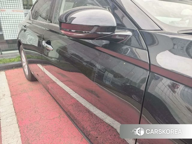 Nissan Altima 2023 Черный из Китая, фото 2