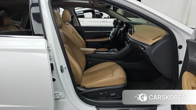 Hyundai Sonata (DN8) 2021 Белый из Кореи, фото 2