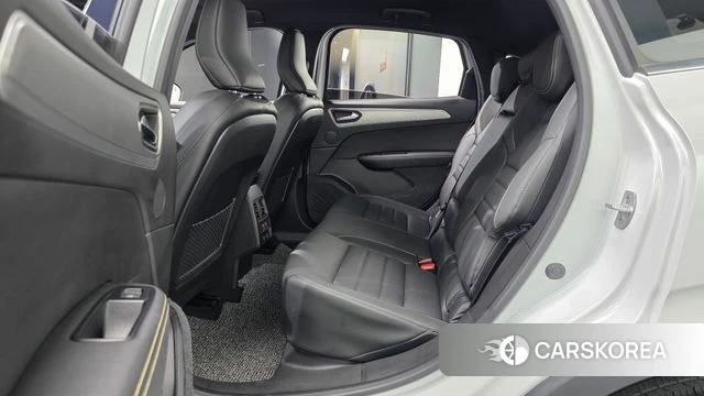 Renault Korea (Samsung) Arcana 2024 Белый из Кореи, фото 2