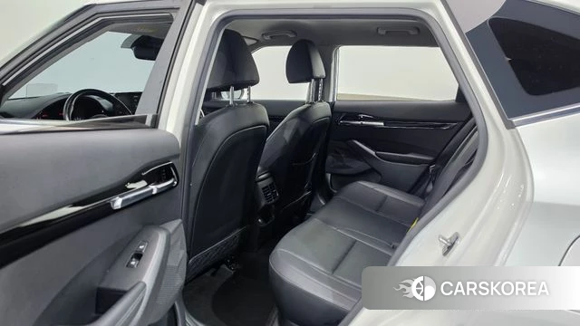 Kia Seltos 2019 Белый из Кореи, фото 2