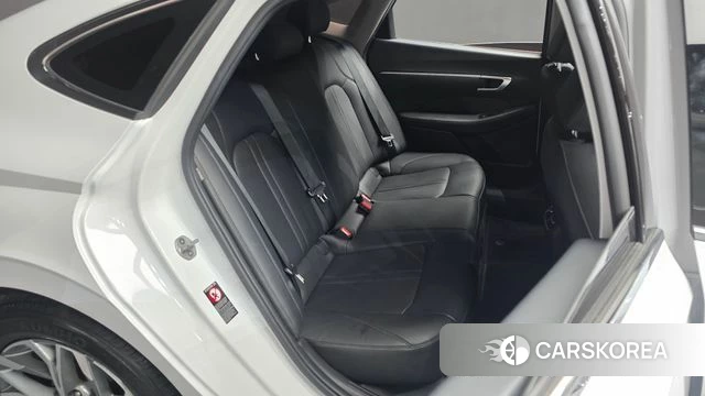 Hyundai Sonata (DN8) 2022 Белый из Кореи, фото 2