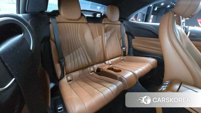 Mercedes-Benz E-Class W213 2018 Синий из Кореи, фото 2