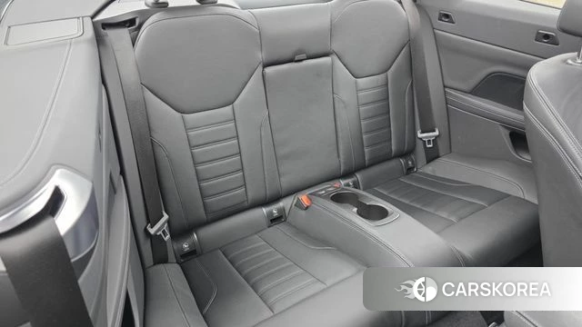 BMW 4 Series (G22) 2023 Черный из Кореи, фото 2