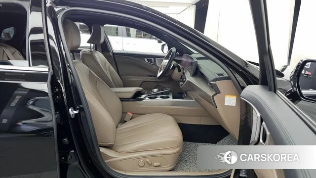Kia K8 Hybrid 2022 Черный из Кореи, фото 2