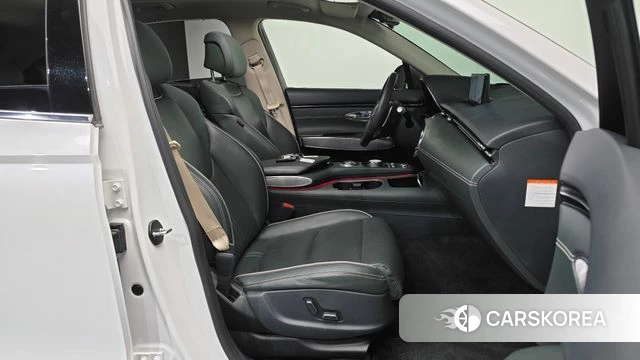 Genesis Electrified GV70 2022 Белый из Кореи, фото 2