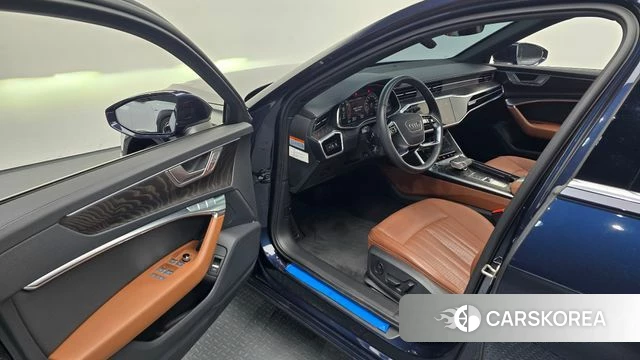 Audi A6 (C8) 2023 Синий из Кореи, фото 2