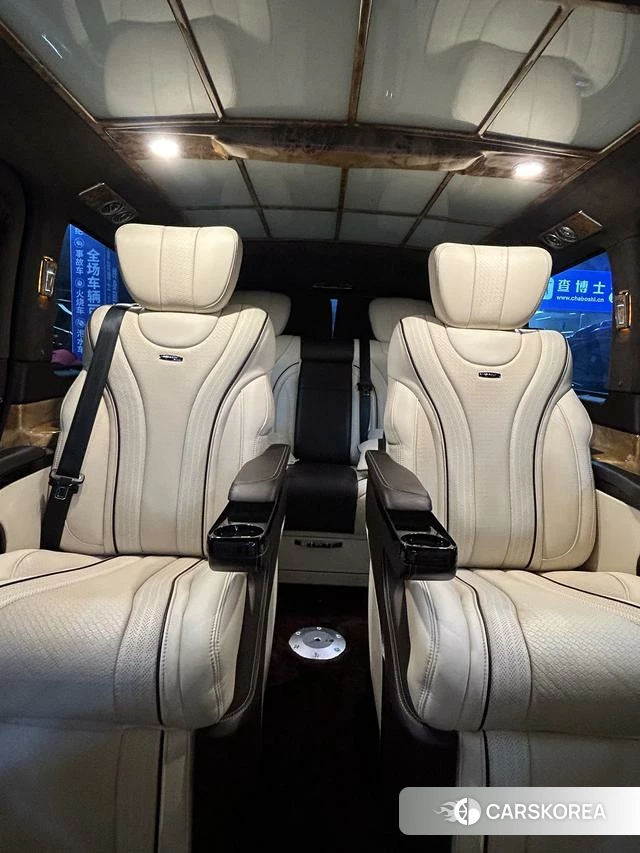 Mercedes-Benz V-Class 2021 Черный из Китая, фото 2