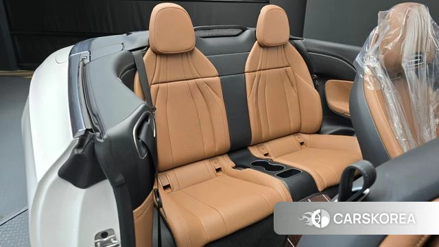 Mercedes-Benz CLE-Class C236 2024 Белый из Кореи, фото 2