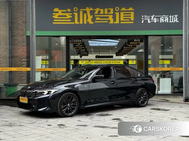 BMW 3 series 2023 Черный из Китая, фото 2