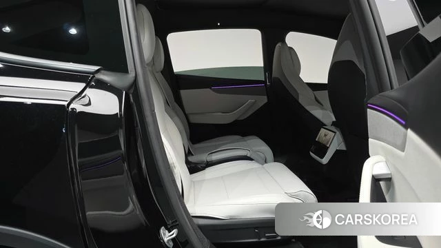 Tesla Model Y 2026 Черный из Кореи, фото 2