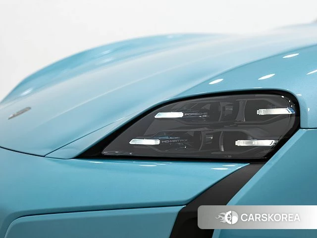 Porsche Taycan id 4974661 из Кореи 2