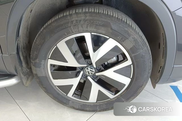 Volkswagen Tayron 2024 Черный из Китая, фото 2