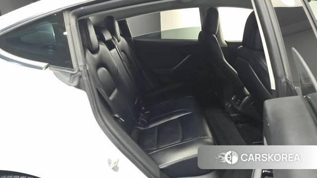 Tesla Model 3 2020 Белый из Кореи, фото 2