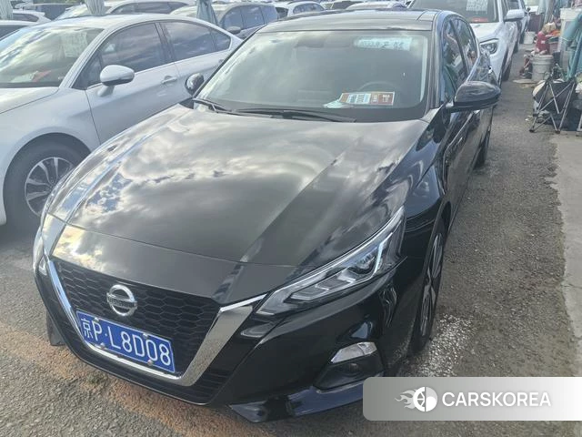 Nissan Altima 2022 Черный из Китая, фото 2