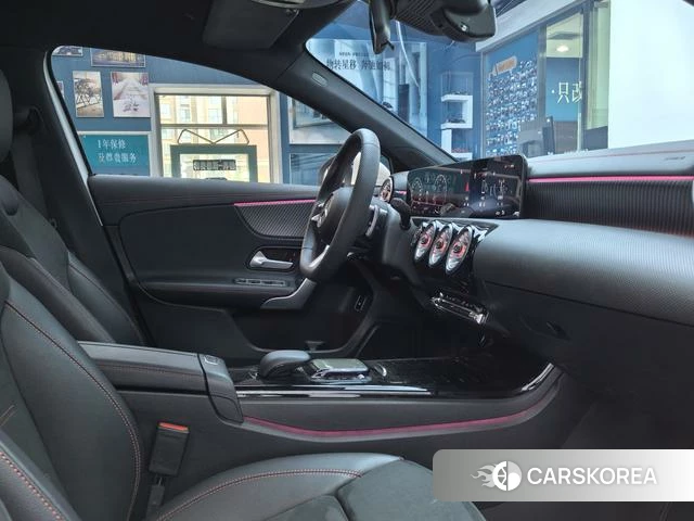 Mercedes-Benz A-Class 2023 Белый из Китая, фото 2