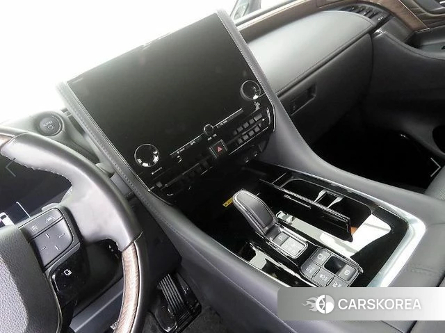 Toyota Alphard 4th Generation 2024 Белый из Кореи, фото 2