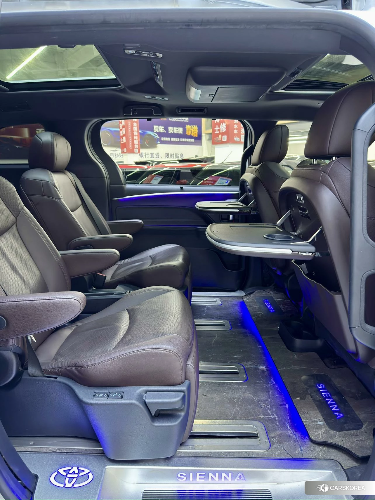 Toyota Sienna 2021 Белый из Китая, фото 2