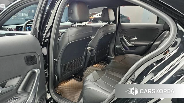 Mercedes-Benz A-Class W177 2021 Черный из Кореи, фото 2
