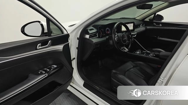 Kia K5 3rd generation 2023 Белый из Кореи, фото 2