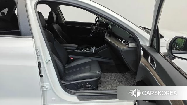 Kia K5 3rd generation 2020 Белый из Кореи, фото 2