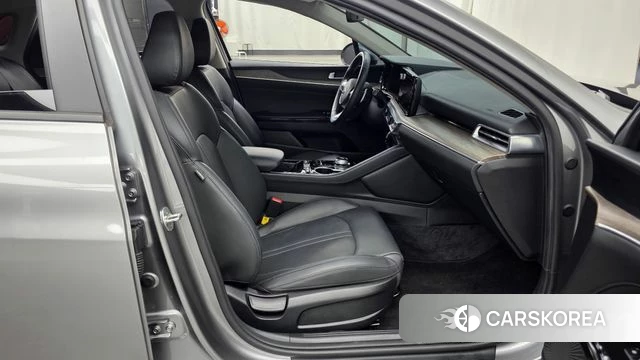 Kia K5 3rd generation 2020 Серебряный из Кореи, фото 2