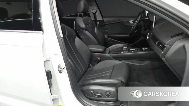 Audi A4 (B9) 2018 Белый из Кореи, фото 3