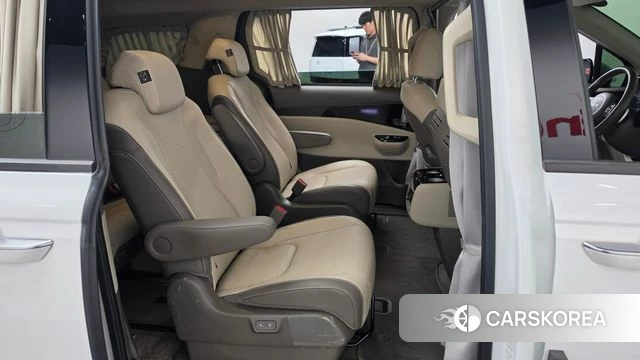 Kia Carnival 4th generation 2023 Белый из Кореи, фото 2