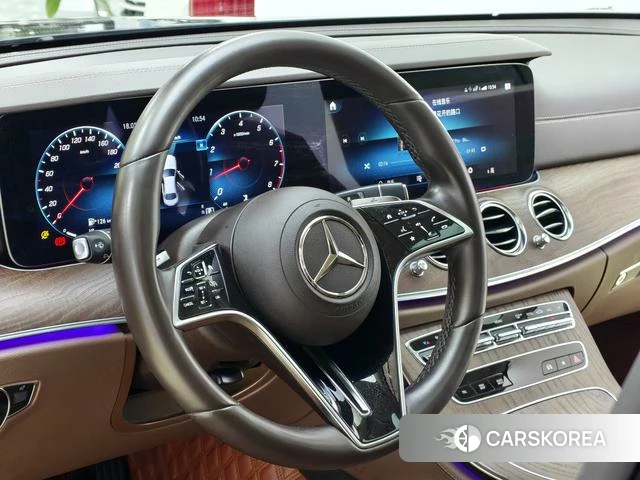 Mercedes-Benz E-Class 2022 Черный из Китая, фото 2