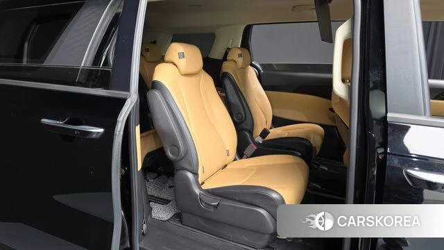 Kia Carnival 4th generation 2021 Черный из Кореи, фото 2