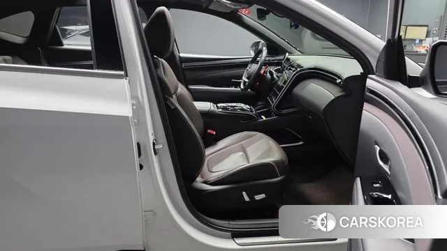 Hyundai Tucson (NX4) 2021 Белый из Кореи, фото 2